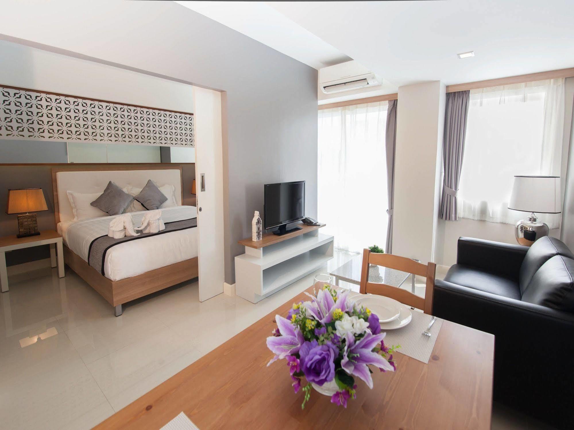 Racha Residence Si Racha Exterior foto